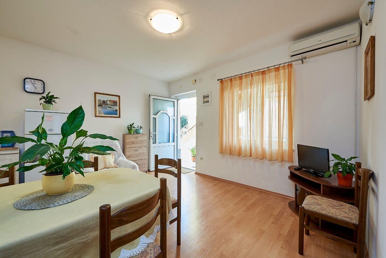Apartment Ivanka Трогір Екстер'єр фото